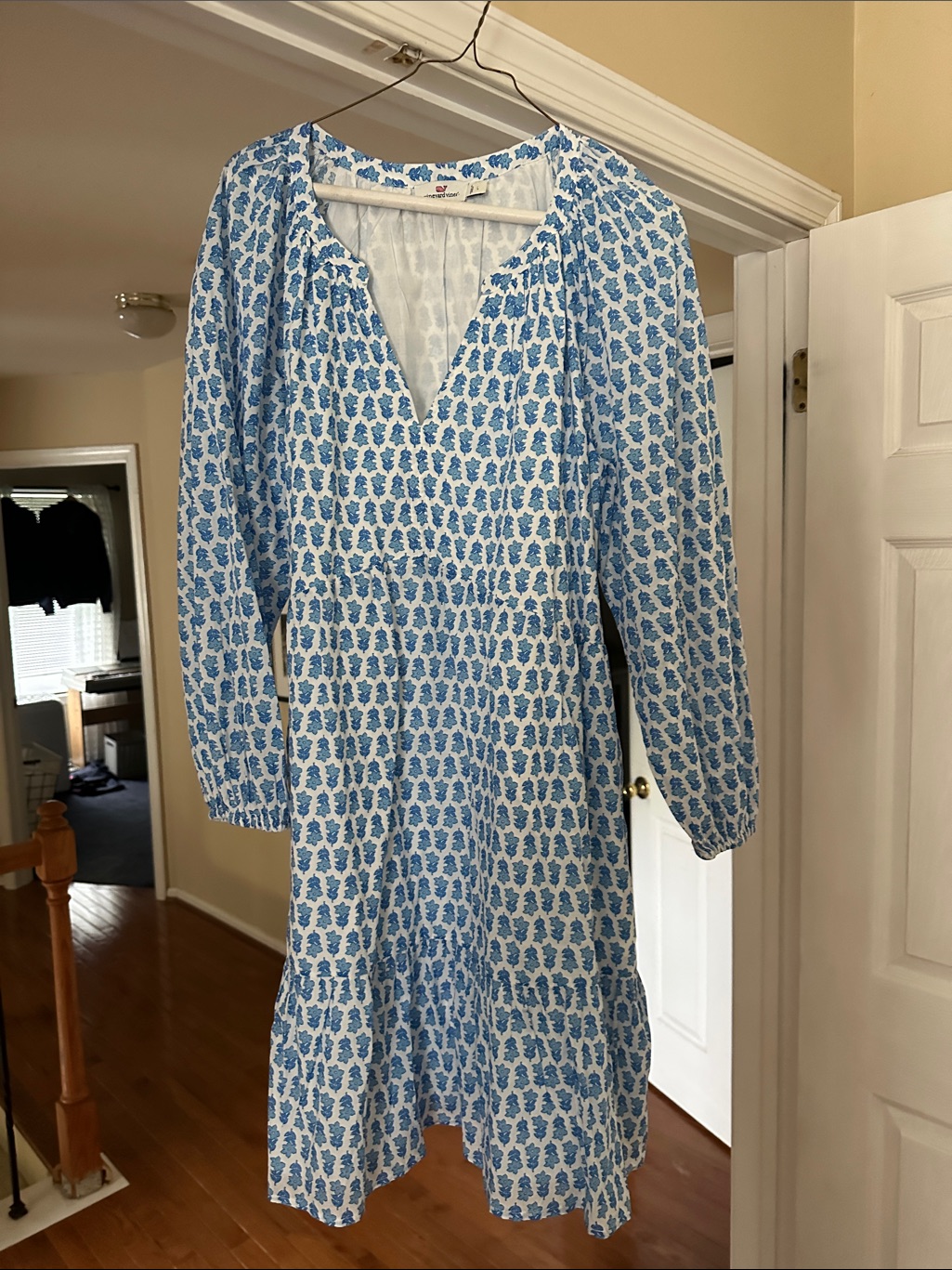 Vineyard Vines Blue And White Printed Long Sleeve Dress
